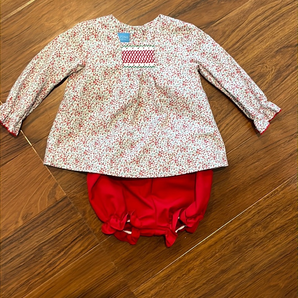 Anavini Smocked Bloomer Set